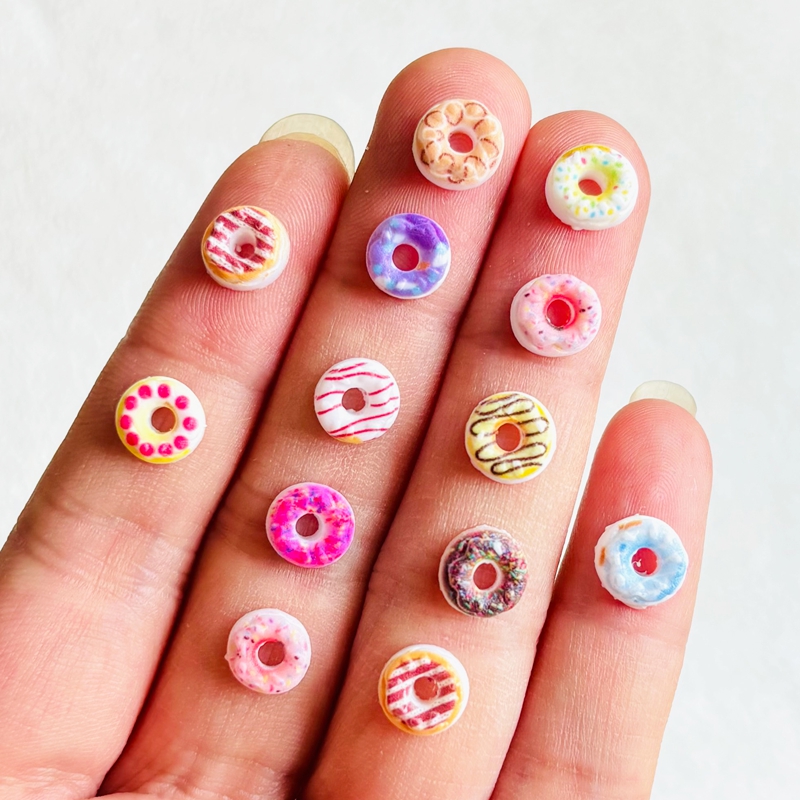 Resin Art Love - 100 pieces of mixed nail resin