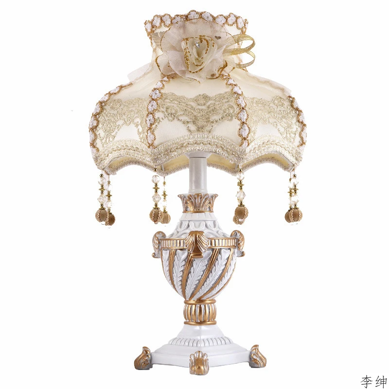 Nordic Princess Vintage Table  - Resin Art In Floor recension och pris