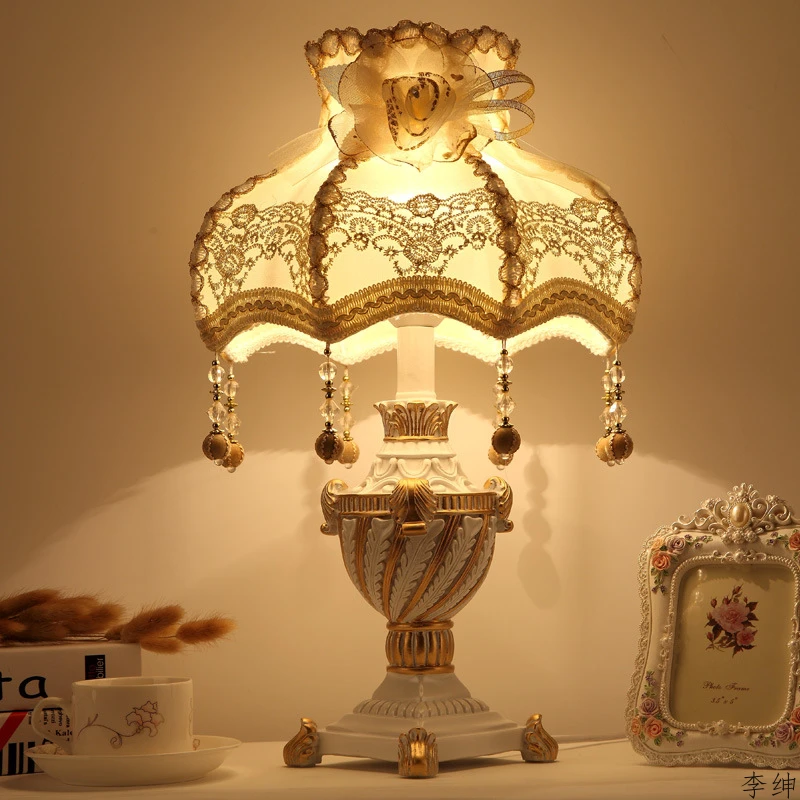 Nordic Princess Vintage Table  - Resin Art In Floor recension och pris