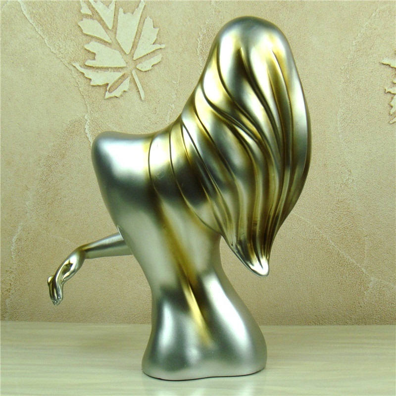 Abstract Naked Woman Bust Hand - Resin Art Love recension och pris